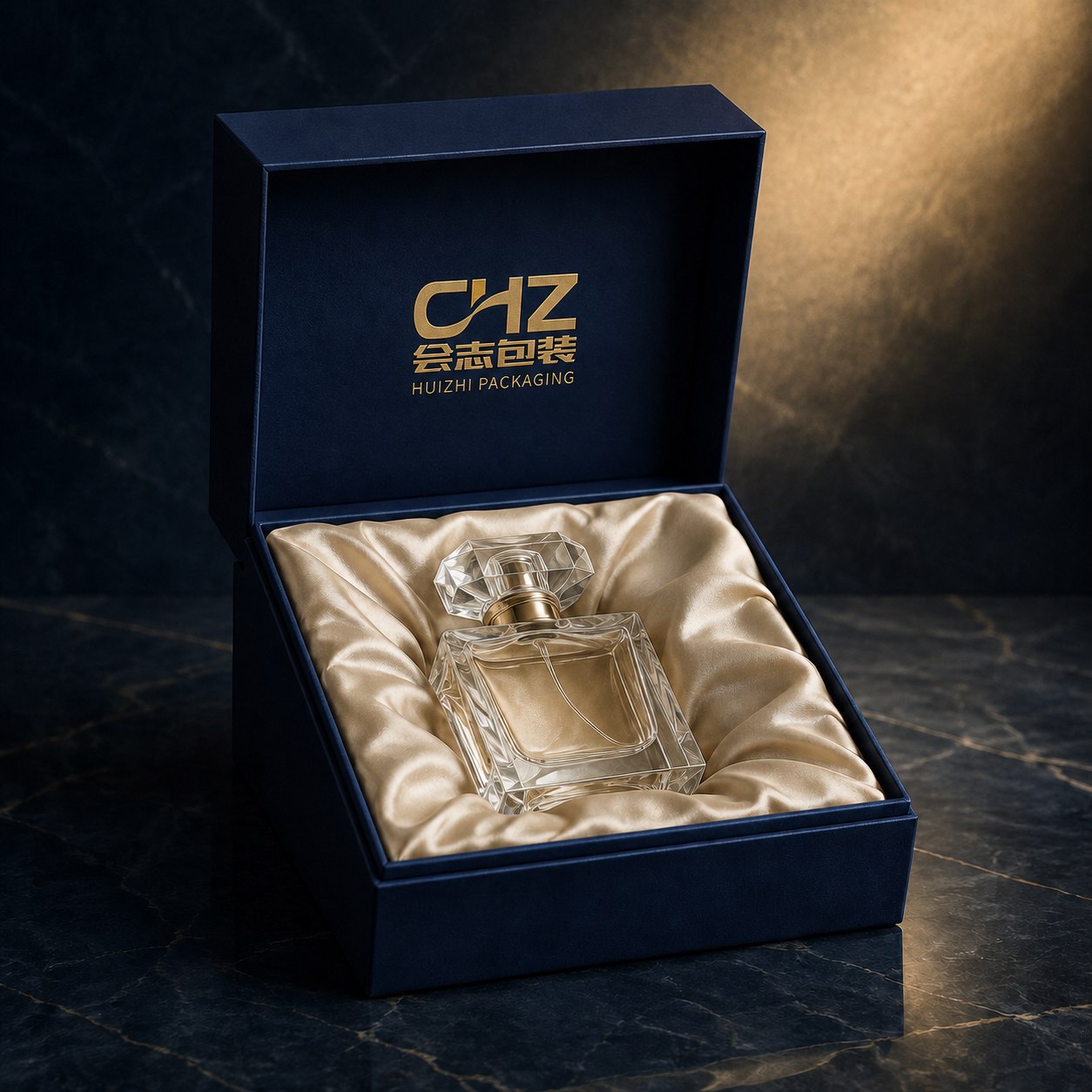 Midnight Navy Magnetic Perfume Box branded with the Huizhi Packaging logo.